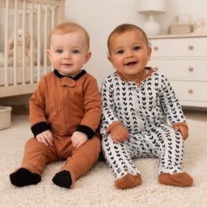 Cloud Island Sleeper Lot 2 Sleepers Pajamas Unisex Baby Footie Boy Girl 6-9 Mo